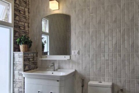 Villa in Pattaya, Thailand 3 bedrooms № 130468 - photo 15