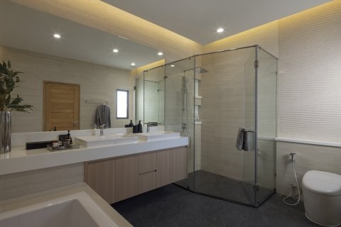 Villa in Pattaya, Thailand 4 bedrooms № 130464 - photo 12