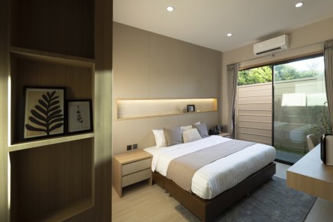 Villa in Pattaya, Thailand 4 bedrooms № 130464 - photo 6