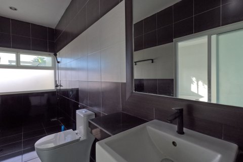 Вилла в Паттайе, Таиланд с 3 спальнями № 130463 - фото 27