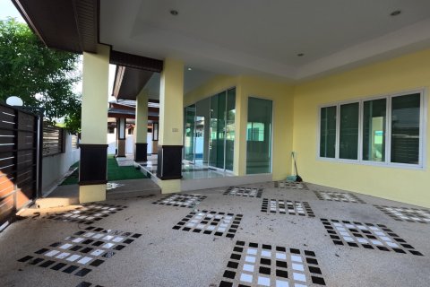 Вилла в Паттайе, Таиланд с 3 спальнями  № 130463 - фото 20