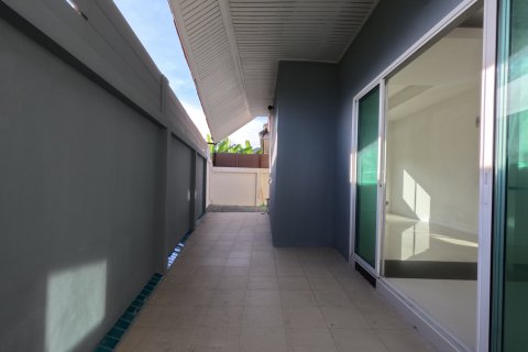 Вилла в Паттайе, Таиланд с 3 спальнями  № 130463 - фото 18