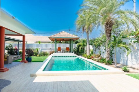 Вилла в Хуа Хине, Таиланд с 4 спальнями № 120357 - фото 3