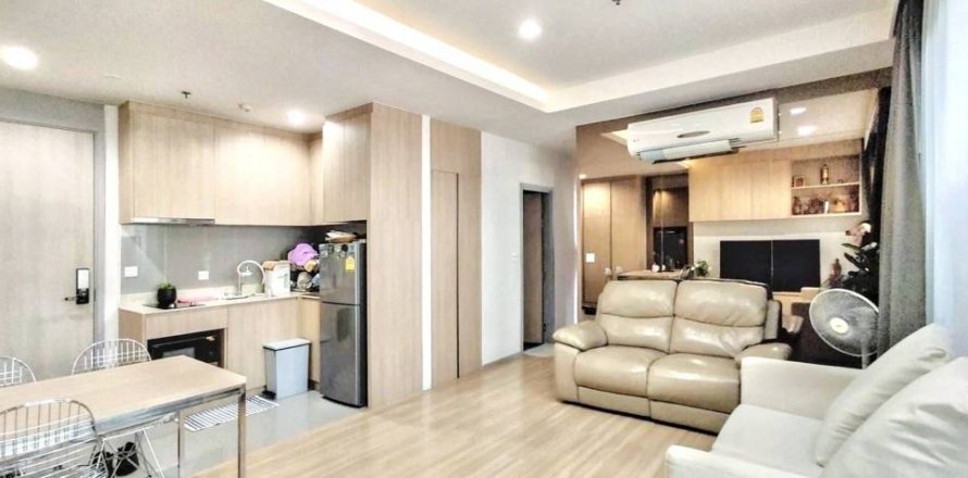 Кондоминиум с 2 спальнями в Чатучаке, Бангкок, Таиланд № 120353