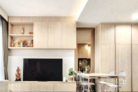 Кондоминиум с 2 спальнями в Чатучаке, Бангкок, Таиланд № 120353 - фото 6