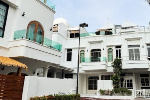 House in Pattaya, Thailand 3 bedrooms № 126576 - photo 29
