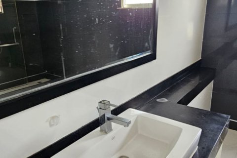 Townhouse à Sathon, Bangkok, Thaïlande 5 chambres № 126575 - photo 7