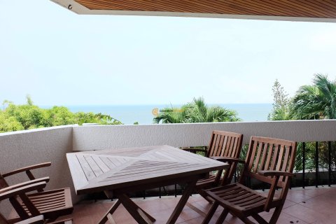 Студия в кондо в Паттайе, Таиланд № 120467 - фото 24