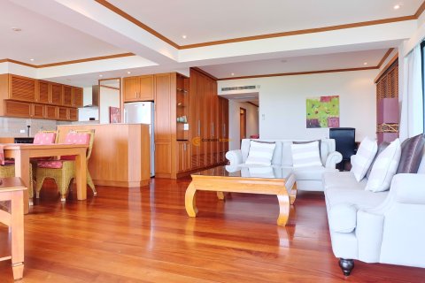 Студия в кондо в Паттайе, Таиланд № 120467 - фото 4