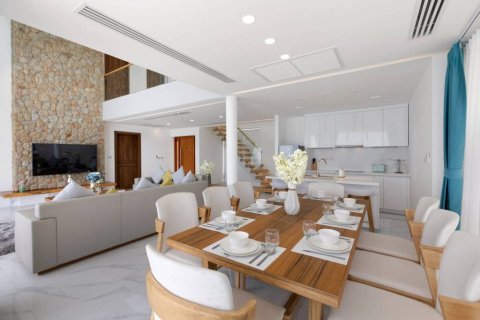 Villa in Ko Samui, Thailand 5 bedrooms № 85848 - photo 10