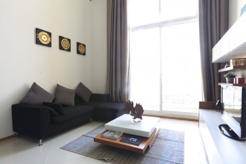 Кондоминиум с 2 спальнями в Сатхоне, Бангкок, Таиланд № 144017 - фото 1