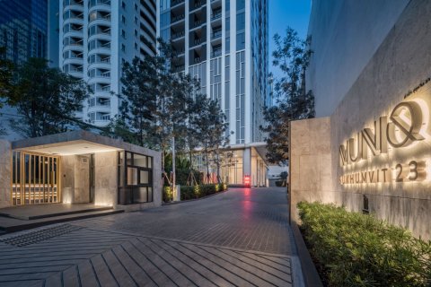 Condo à Watthana, Bangkok, Thaïlande, 2 chambres  № 126451 - photo 2