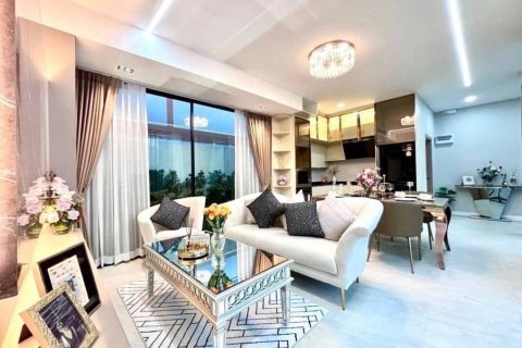 Villa in Pattaya, Thailand 3 bedrooms № 86695 - photo 2