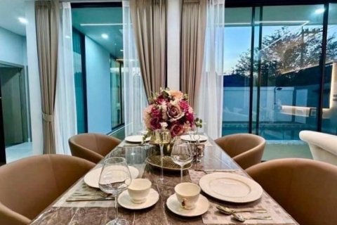 Villa in Pattaya, Thailand 3 bedrooms № 86695 - photo 4