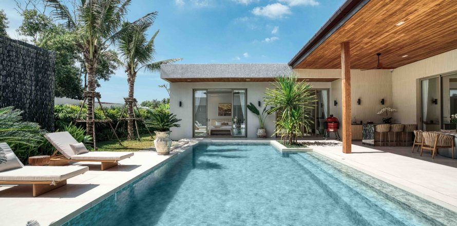 Вилла на Пляже Лаян, Таиланд с 5 комнатами  № 70949