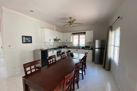 House in Hua Hin, Thailand 3 bedrooms № 125164 - photo 9