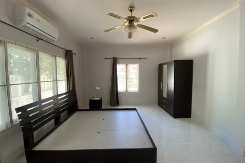 House in Hua Hin, Thailand 3 bedrooms № 125164 - photo 12