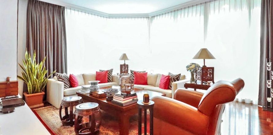 Condo in Bangkok, Thailand, 3 bedrooms  № 124479