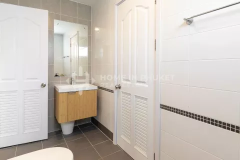 House in Phuket, Thailand 2 bedrooms № 131581 - photo 17