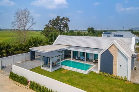 Villa à Hua Hin, Thaïlande 4 chambres № 119821 - photo 1