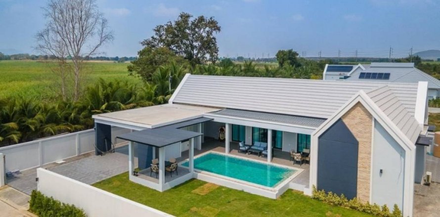 Villa à Hua Hin, Thaïlande 4 chambres № 119821