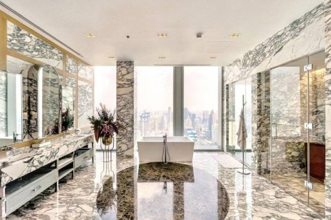 Condo in Bangkok, Thailand, 4 bedrooms № 119825 - photo 9