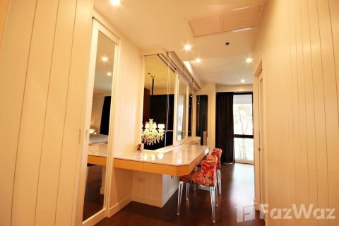 Condo in Khlong Toei, Bangkok, Thailand, 2 bedrooms № 123994 - photo 15