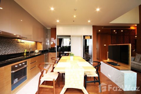 Condo in Khlong Toei, Bangkok, Thailand, 2 bedrooms № 123994 - photo 9