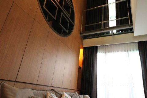 Condo in Khlong Toei, Bangkok, Thailand, 2 bedrooms № 123994 - photo 7