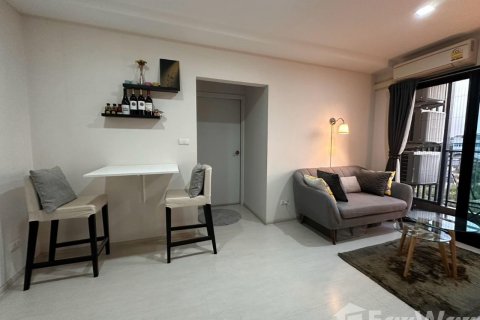 Кондоминиум с 2 спальнями в Ян Наве, Бангкок, Таиланд № 123993 - фото 3