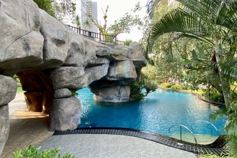 Apartment in Pattaya, Thailand 383 bedrooms № 130392 - photo 6