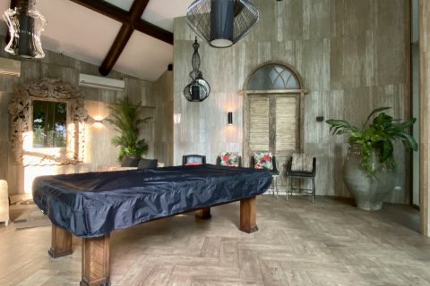 Apartment in Pattaya, Thailand 383 bedrooms № 130392 - photo 13