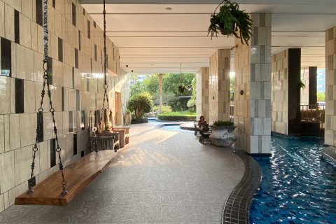 Apartment in Pattaya, Thailand 383 bedrooms № 130392 - photo 8