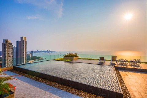Apartment in Pattaya, Thailand 383 bedrooms № 130392 - photo 20