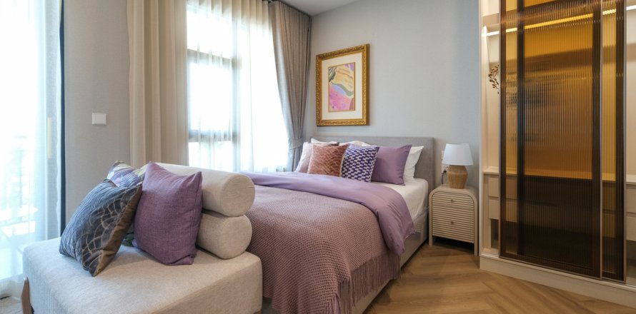 Apartment in Pattaya, Thailand 382 bedrooms № 130388