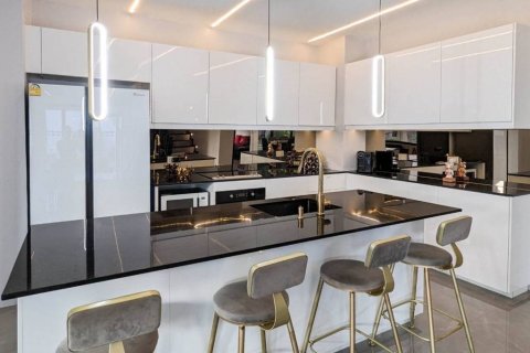 Вилла в Паттайе, Таиланд с 7 спальнями № 86579 - фото 6