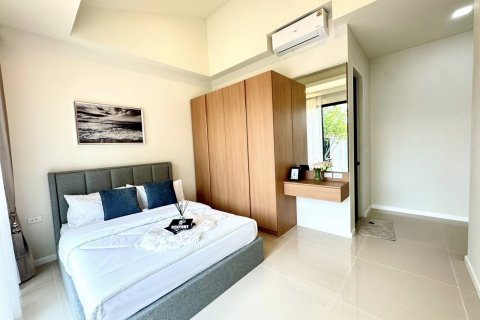 House in Bang Lamung, Thailand 4 bedrooms № 125624 - photo 9