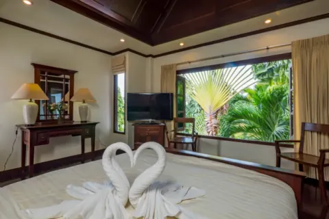 Villa in Ko Samui, Thailand 5 bedrooms № 107590 - photo 17