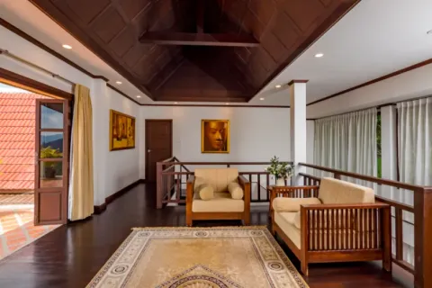 Villa in Ko Samui, Thailand 5 bedrooms № 107590 - photo 2