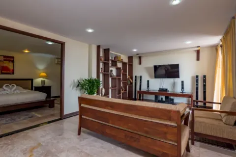 Villa in Ko Samui, Thailand 5 bedrooms № 107590 - photo 11