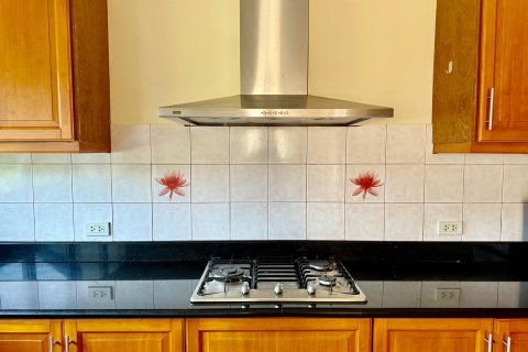 Дом в Саттахипе, Таиланд с 4 спальнями  № 132199 - фото 7