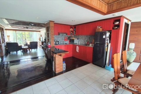 Кондоминиум с 2 спальнями в Паттайе, Таиланд № 132304 - фото 8