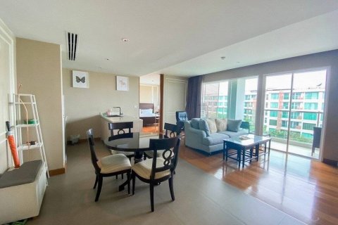 Condo in Hua Hin, Thailand, 2 bedrooms  № 106895 - photo 2