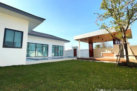 Дом в Паттайе, Таиланд с 3 спальнями  № 121081 - фото 7