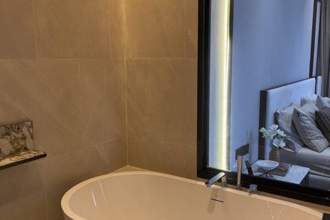 Condo in Bangkok, Thailand, 2 bedrooms  № 86571 - photo 9