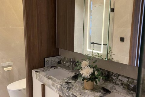 Condo in Bangkok, Thailand, 2 bedrooms  № 86571 - photo 10