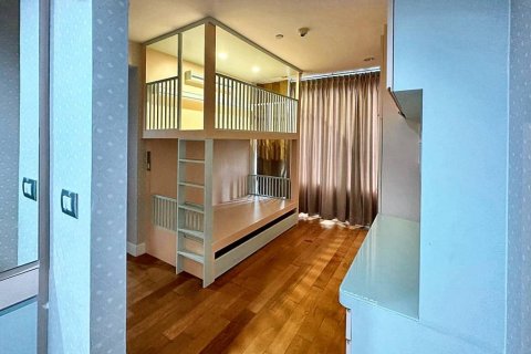 Condo in Bangkok, Thailand, 3 bedrooms  № 86573 - photo 6