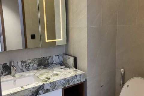 Condo in Bangkok, Thailand, 2 bedrooms  № 86572 - photo 10