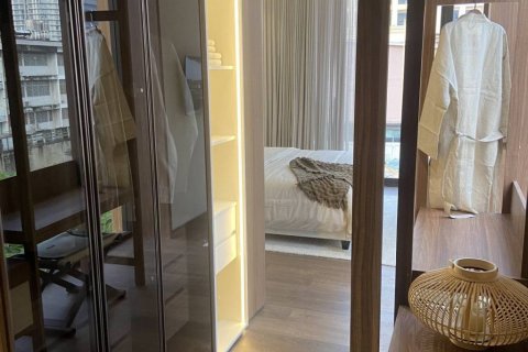 Condo in Bangkok, Thailand, 2 bedrooms  № 86572 - photo 7