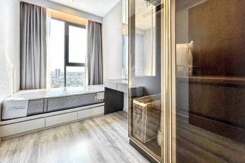 Кондоминиум с 2 спальнями в Бангне, Бангкок, Таиланд № 124638 - фото 8